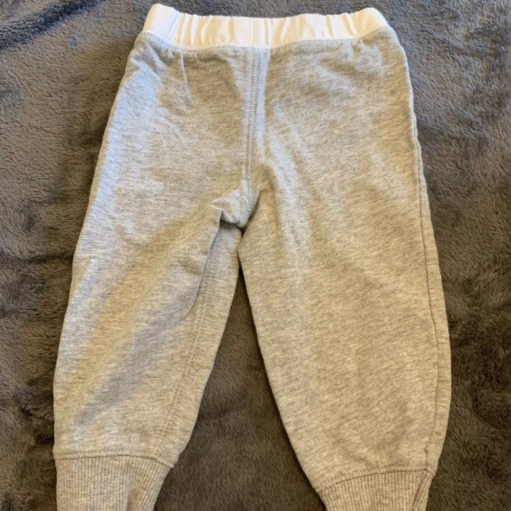 Lot of 3 Carters pants size 12 months